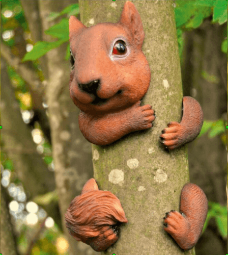 Squirrel Animal Tree Peeker Hugger Garden Outdoor Ornament Decoration